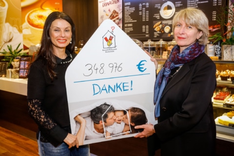 Isabelle Kuster, Managing Director von McDonald’s Österreich und Sonja Klima, Präsidentin der Ronald McDonald Kinderhilfe