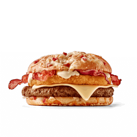 Ein saftiger Burger mit Bacon, Käse und einer knusprigen Schicht, auf einem rustikalen Brötchen.